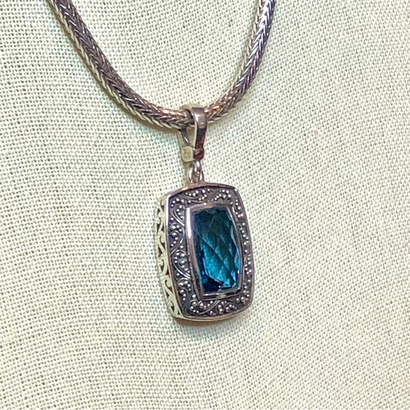 LOIS HILL Sterling Silver London Blue Topaz Faceted Pendant on Foxtail Chain - Picture 9 of 17
